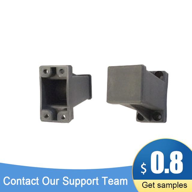 Round pipe plastic connector