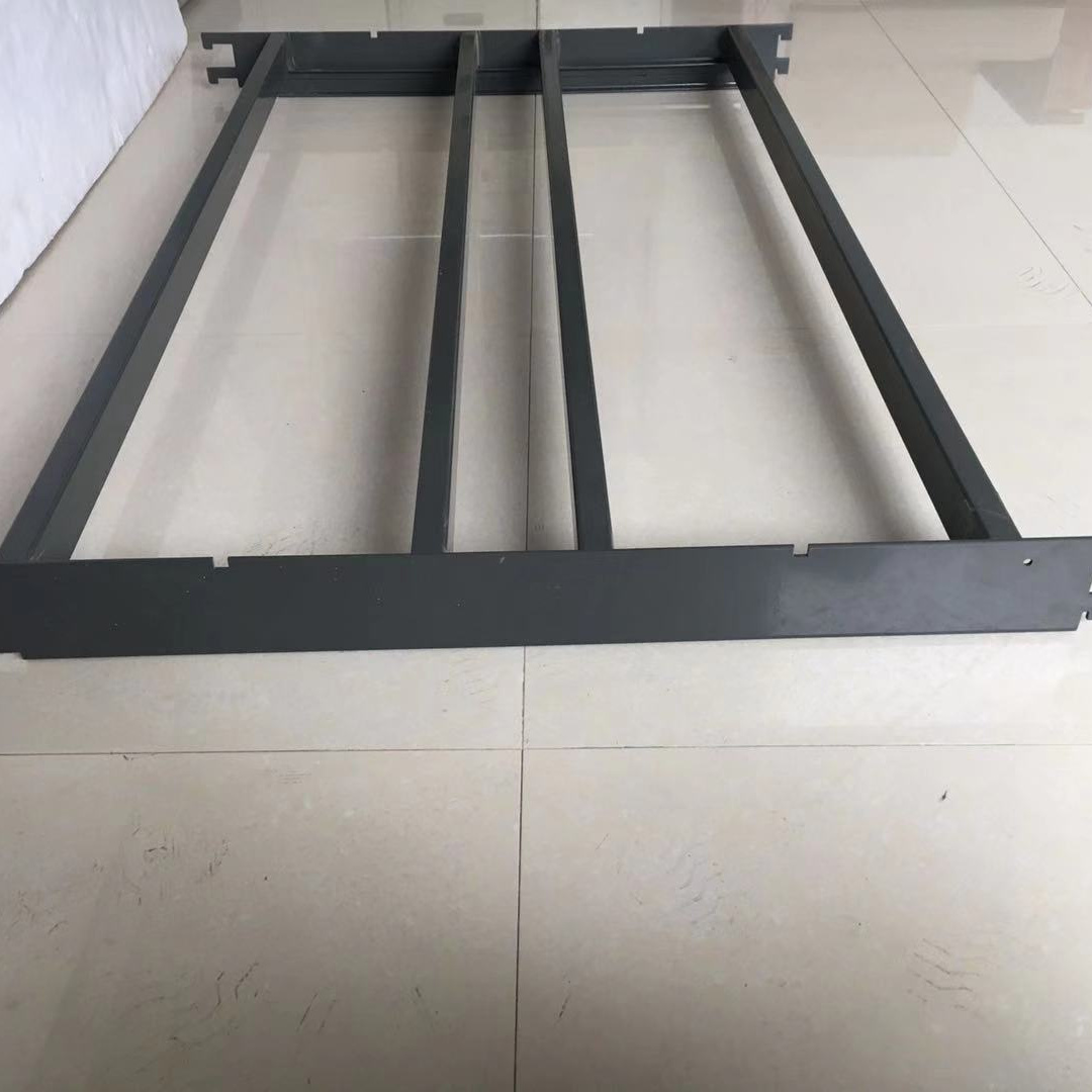 Heavy duty rack beam