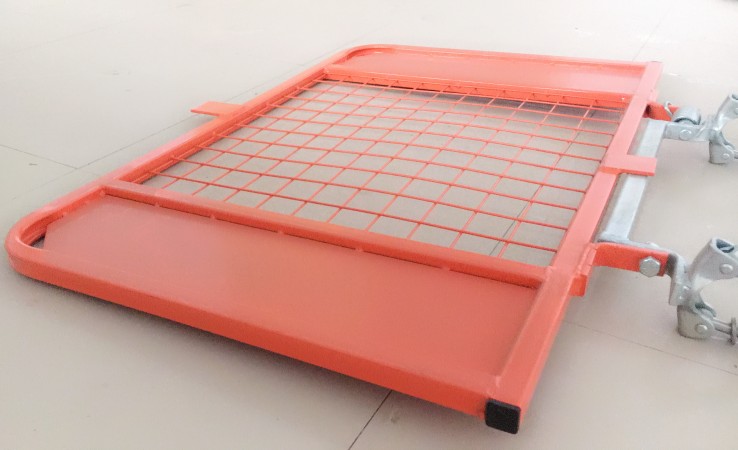 Site construction lift scaffold safety gate