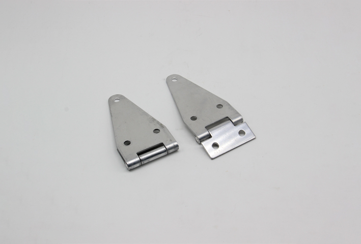  Achieving Versatility and Durability with Aluminium Hinges